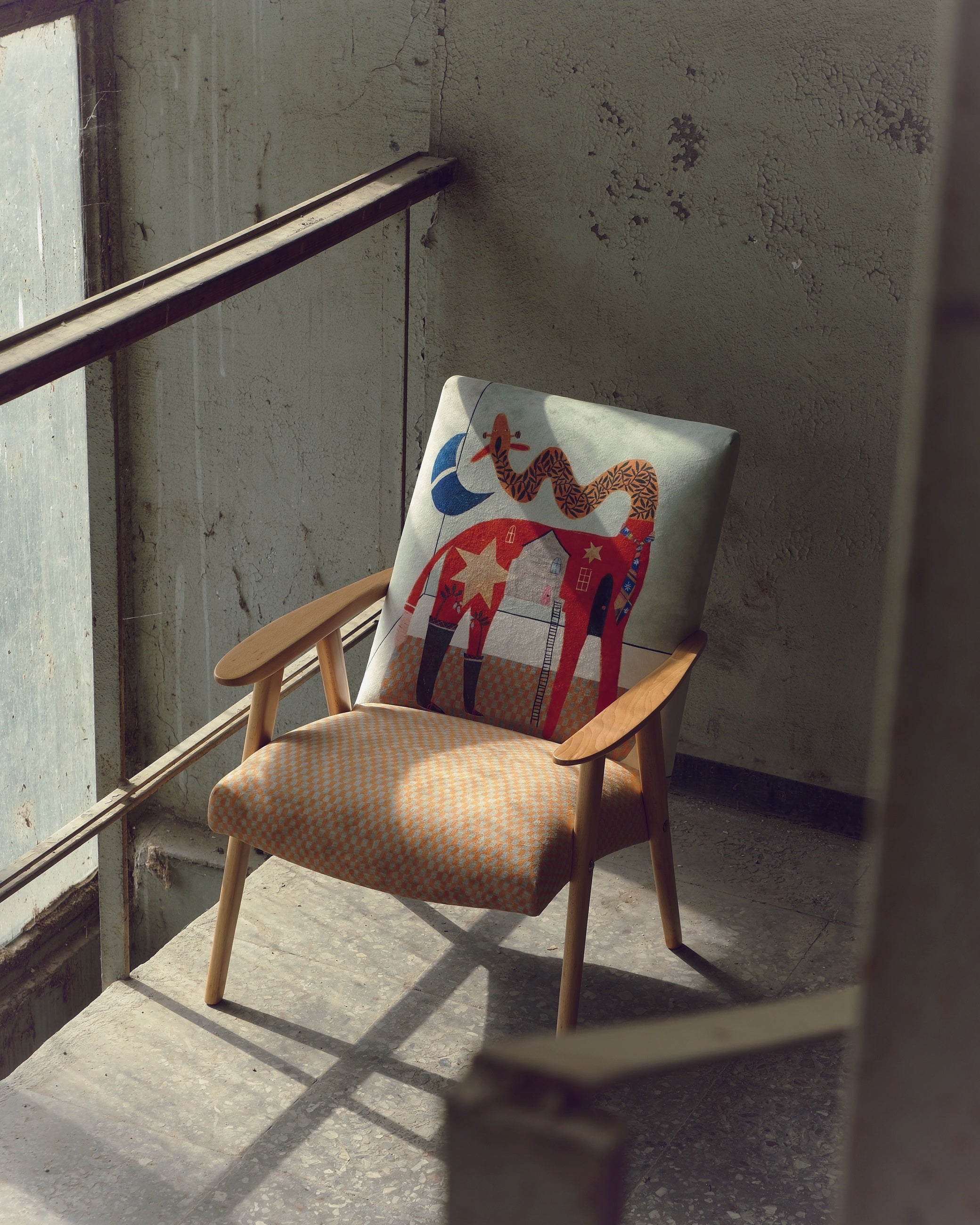 სავარძელი "ჟირაფი"