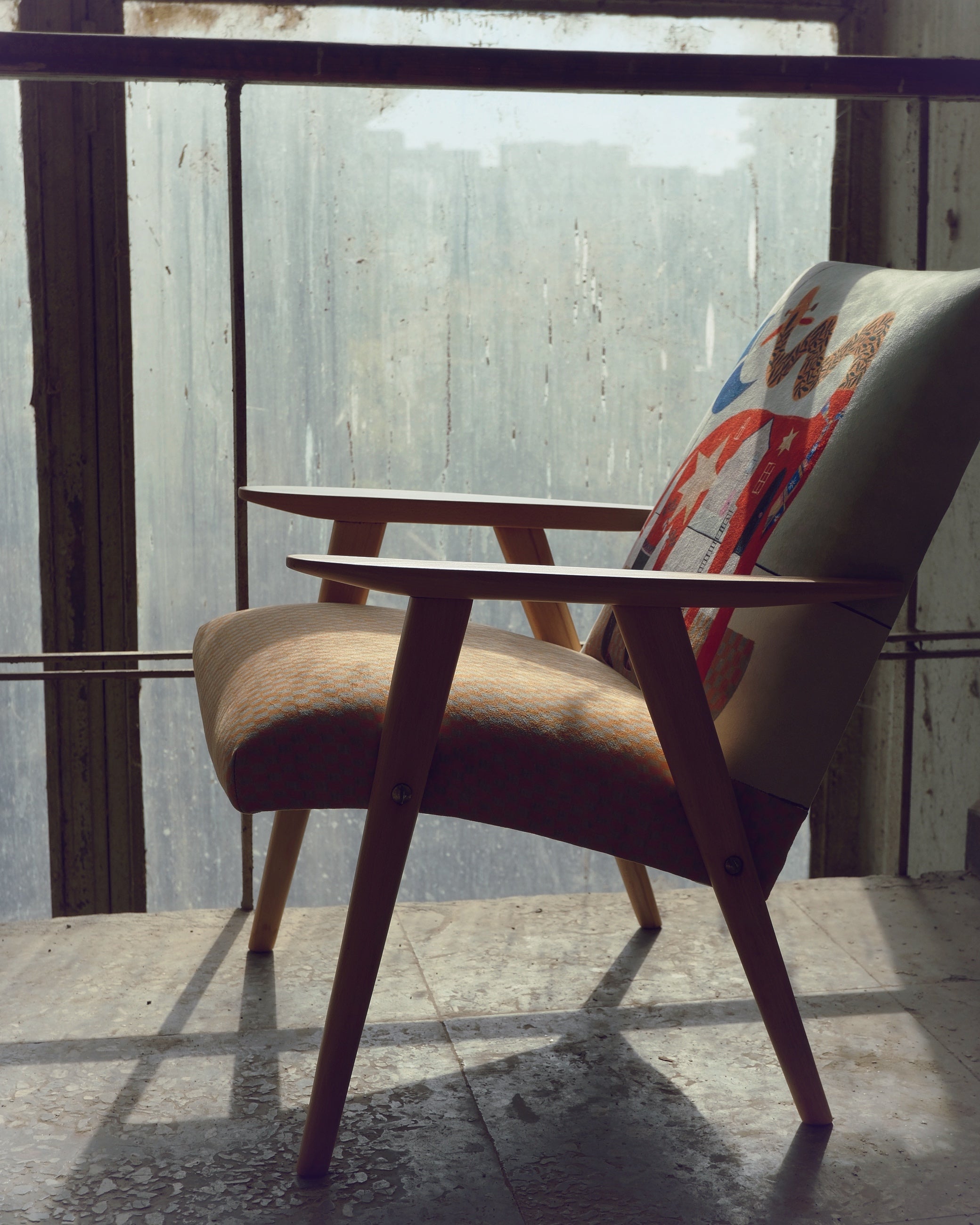 სავარძელი "ჟირაფი"