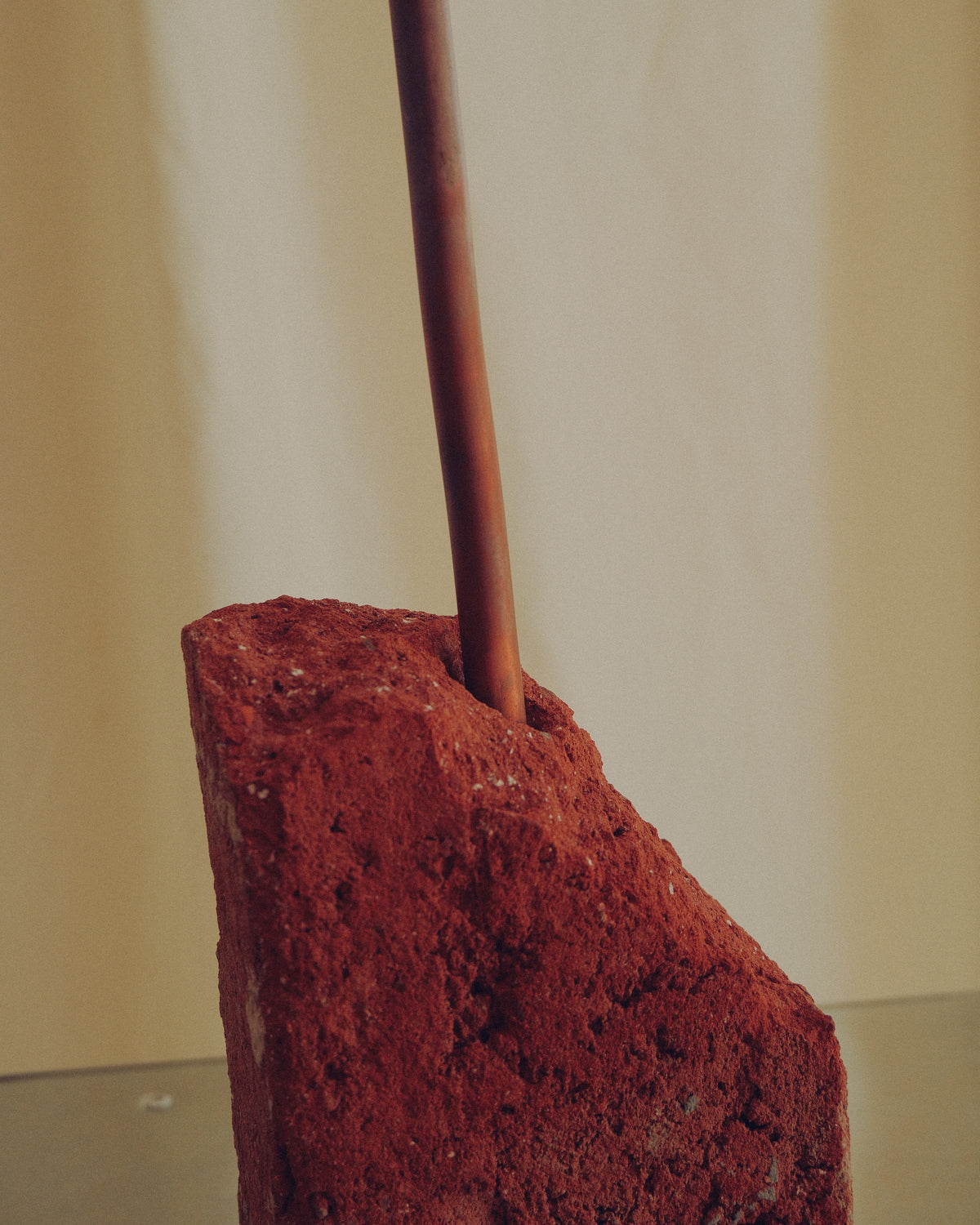 detail of the lamp