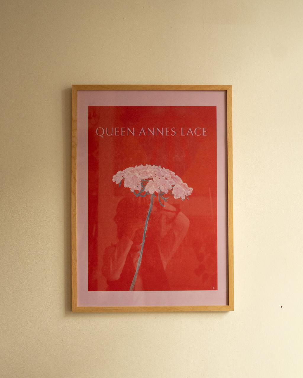 Contemporary botanical wall art from the “100 Flowers” series by Georgian artist Anano Kevanishvili
